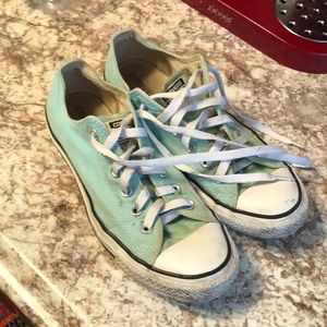 Converse Womens 9